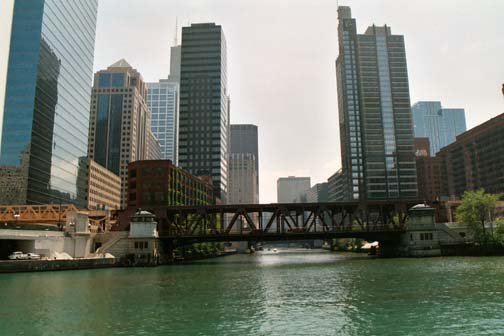 USA IL Chicago 2003JUN07 RiverTour 018